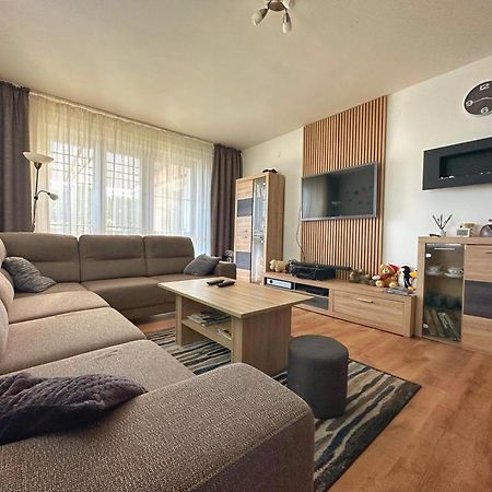 Relax Villa Tatry - Wifi/Tv, Bbq, Billiard Nová Lesná Eksteriør billede