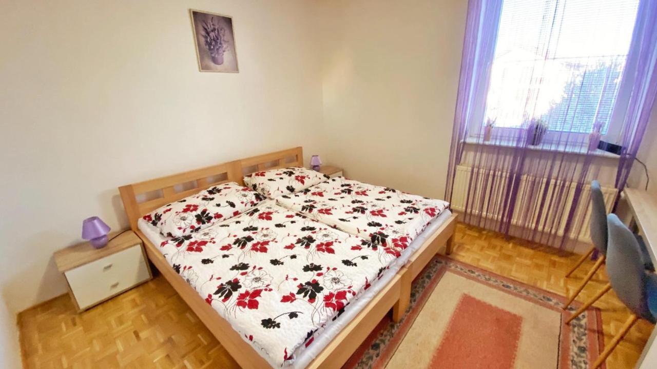 Relax Villa Tatry - Wifi/Tv, Bbq, Billiard Nová Lesná Eksteriør billede